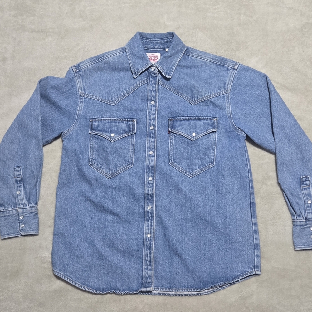 Levis Classic Denim Shirt/Jacket Womens Sz S Long Sleeve Shacket 90's Grunge Y2K